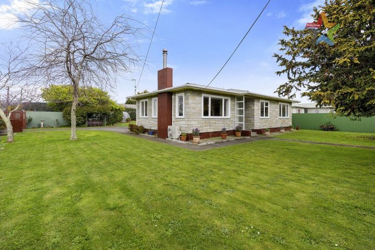 Photo of property in 72 Tiro Tiro Road, Levin, 5510