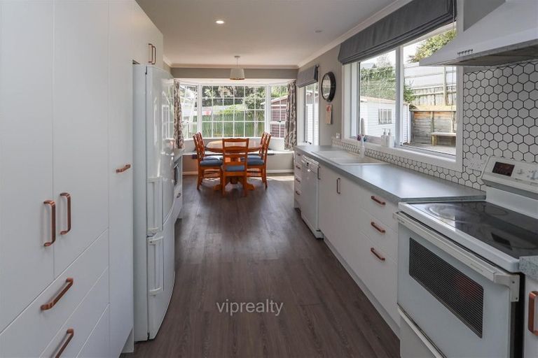 Photo of property in 20 Alastair Avenue, Owhata, Rotorua, 3010