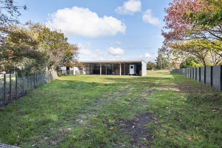 Photo of property in 363 Brandon Hall Road, Bulls, 4894