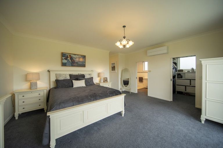 Photo of property in 56 Hawea Place, Te Anau, 9600