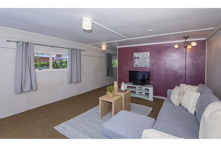 Photo of property in 2/28 Three Mile Bush Road, Te Kamo, Whangarei, 0112