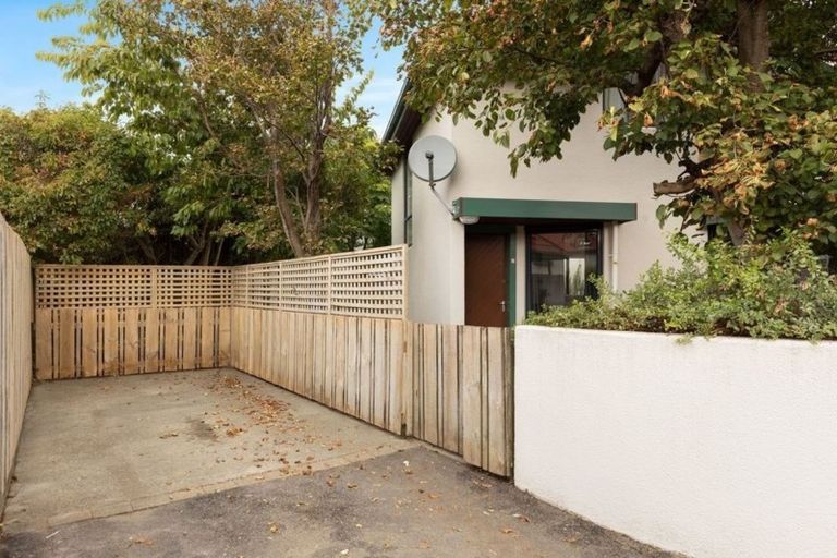 Photo of property in 21 Mcbain Grove, Avalon, Lower Hutt, 5011