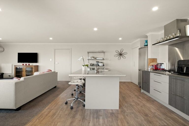 Photo of property in 2 Renfrew Street, Balaclava, Dunedin, 9011