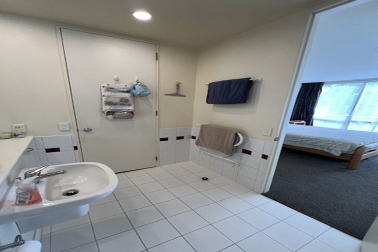 Photo of property in Sirocco Apartments, 805/8 Church Street, Wellington Central, Wellington, 6011