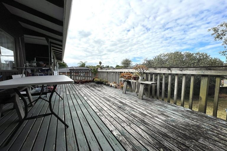 Photo of property in 6 Ervine Place, Bucklands Beach, Auckland, 2014