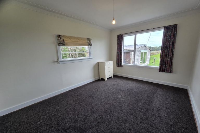 Photo of property in 35 Factory Road, Paretai, Balclutha, 9271