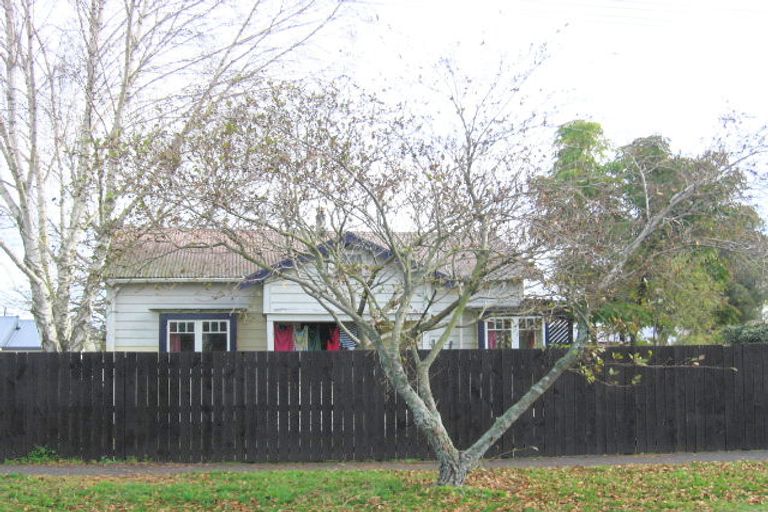 Photo of property in 17 Smith Street, Frankton, Hamilton, 3204