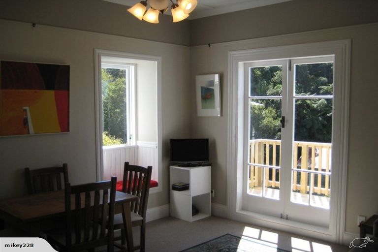 Photo of property in 26 Northland Road, Northland, Wellington, 6012