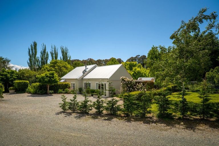 Photo of property in 9 Horton Road, Tasman, Upper Moutere, 7173