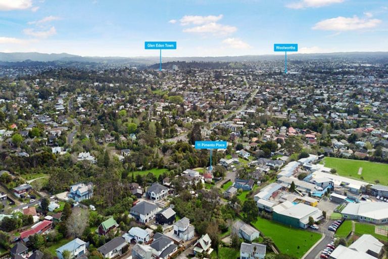 Photo of property in 11 Pimento Place, New Lynn, Auckland, 0600