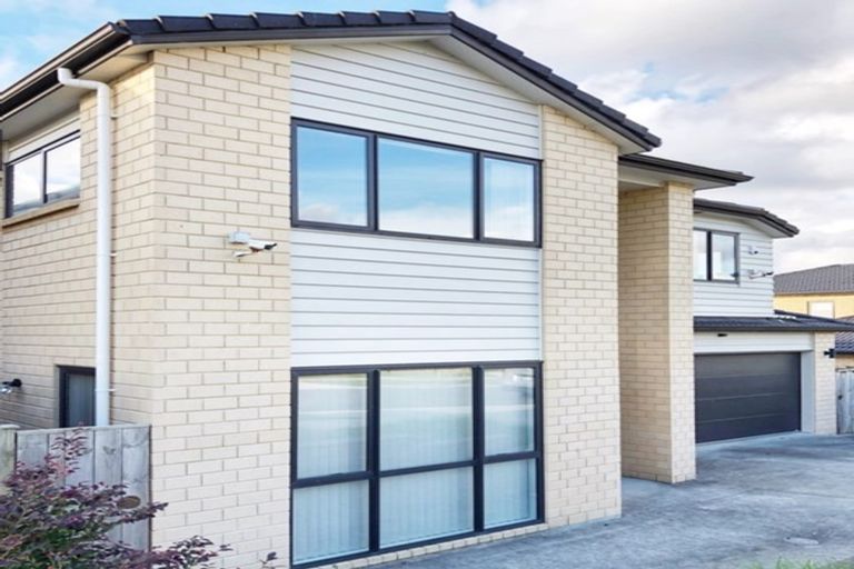 Photo of property in 3 Ballindrait Drive, Flat Bush, Auckland, 2019