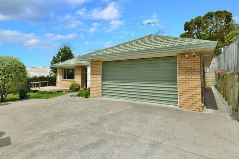 Photo of property in 4b Greta Place, Stanmore Bay, Whangaparaoa, 0932