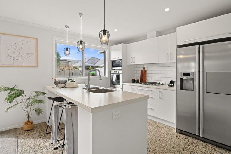 Photo of property in 3 Kamahi Crescent, Papamoa Beach, Papamoa, 3118