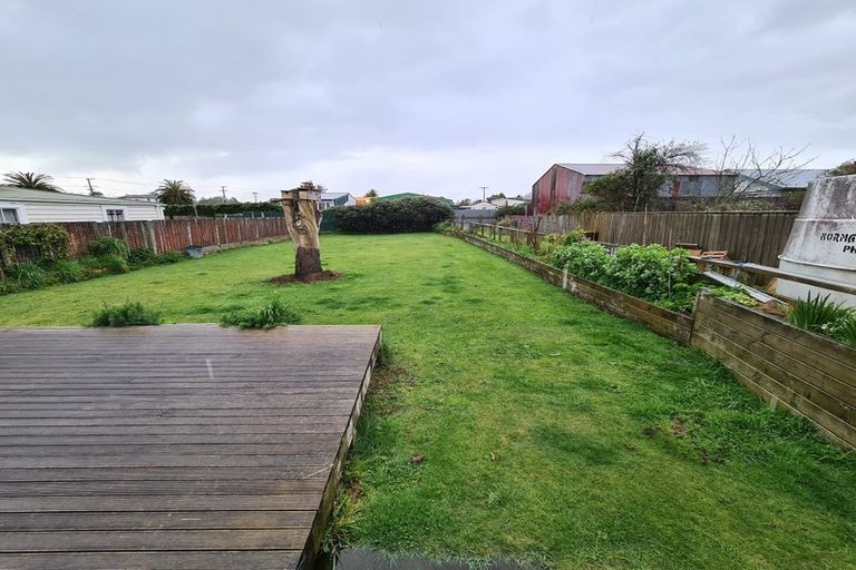 Photo of property in 72 London Street, Eltham, 4322