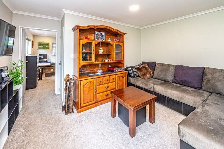 Photo of property in 50 Parkdale Drive, Aramoho, Whanganui, 4500