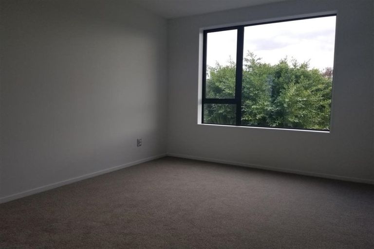 Photo of property in 1 Totara Haeata Lane, Flat Bush, Auckland, 2019