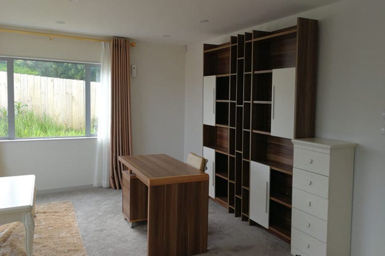 Photo of property in 18 Carpenter Lane, Silverdale, 0932