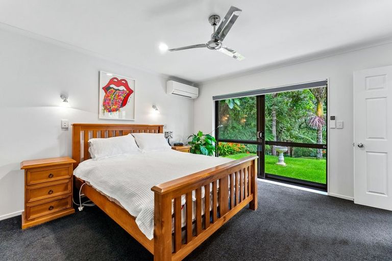 Photo of property in 257 Kaipara Road, Papakura, 2582