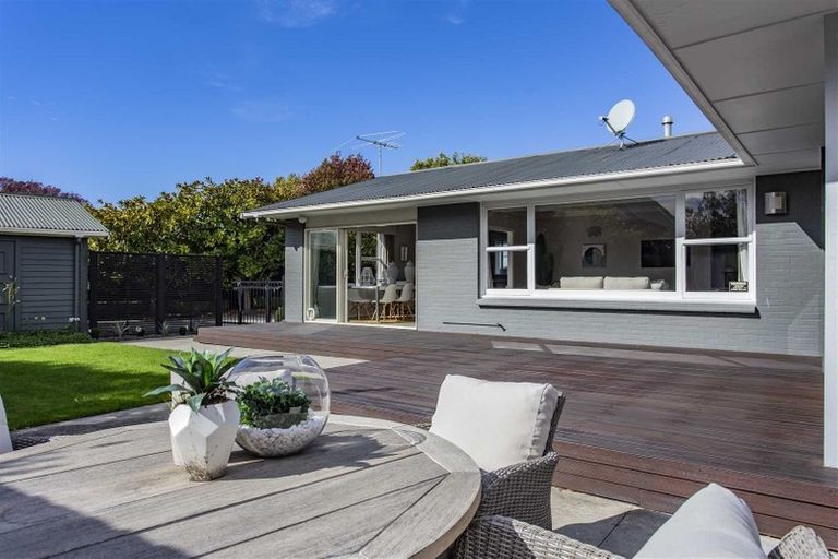 Photo of property in 10 Chislehurst Place, Bryndwr, Christchurch, 8052