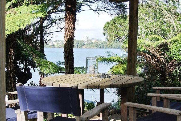 Photo of property in 81 Norwood Road, Bayswater, Auckland, 0622