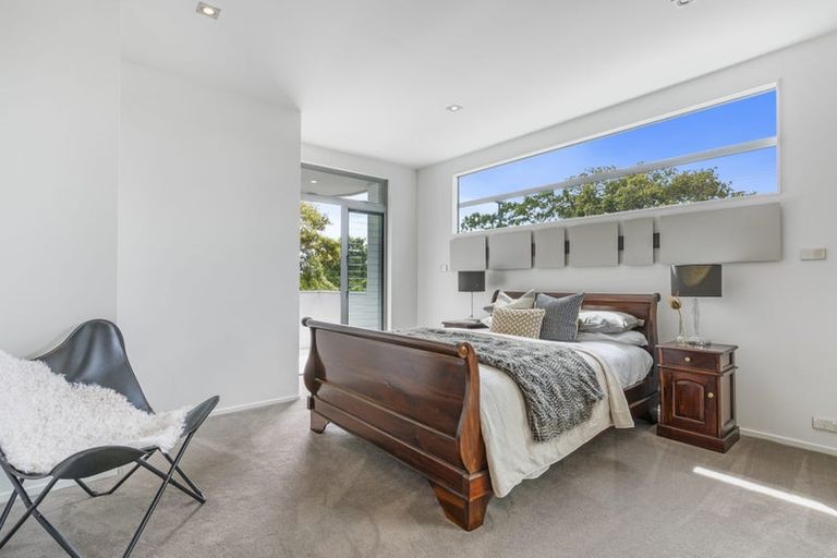 Photo of property in 80 Bleakhouse Road, Howick, Auckland, 2014