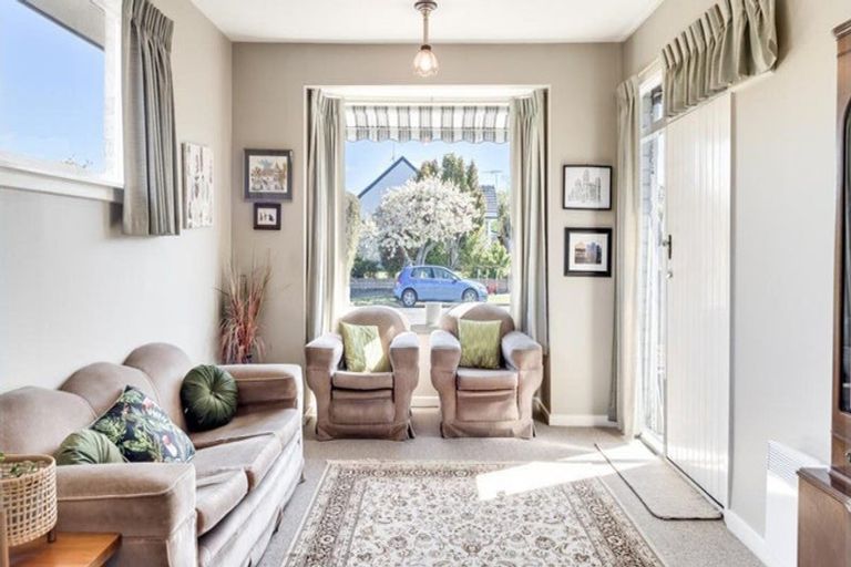 Photo of property in 36 Carruthers Street, Ilam, Christchurch, 8041