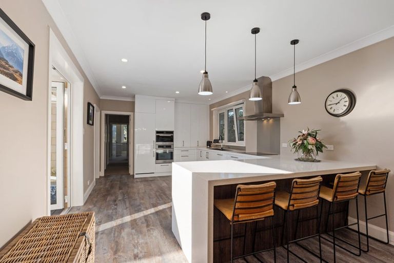 Photo of property in 105a Aorangi Road, Bryndwr, Christchurch, 8053