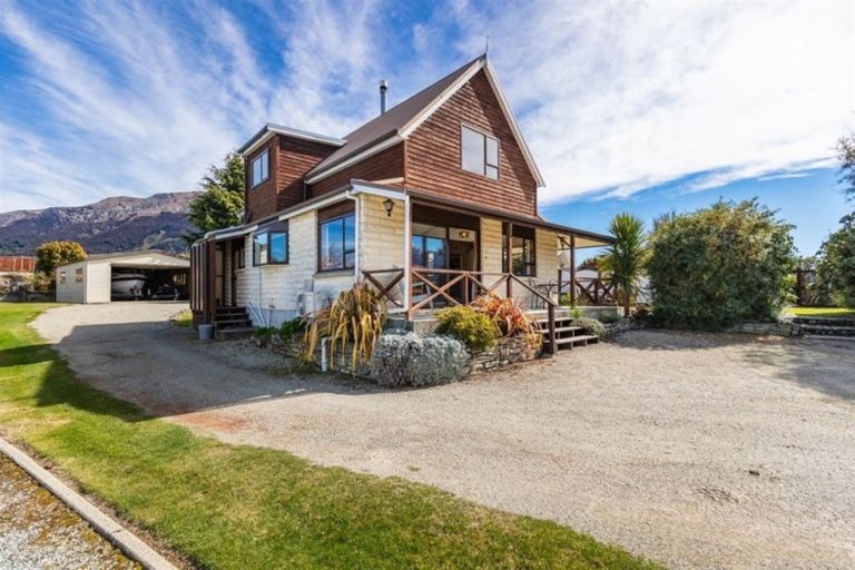 Photo of property in 155 Capell Avenue, Lake Hawea, Wanaka, 9382
