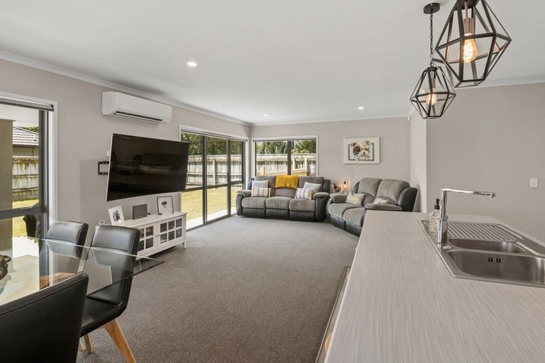 Photo of property in 34 Weld Street, Levin, 5510