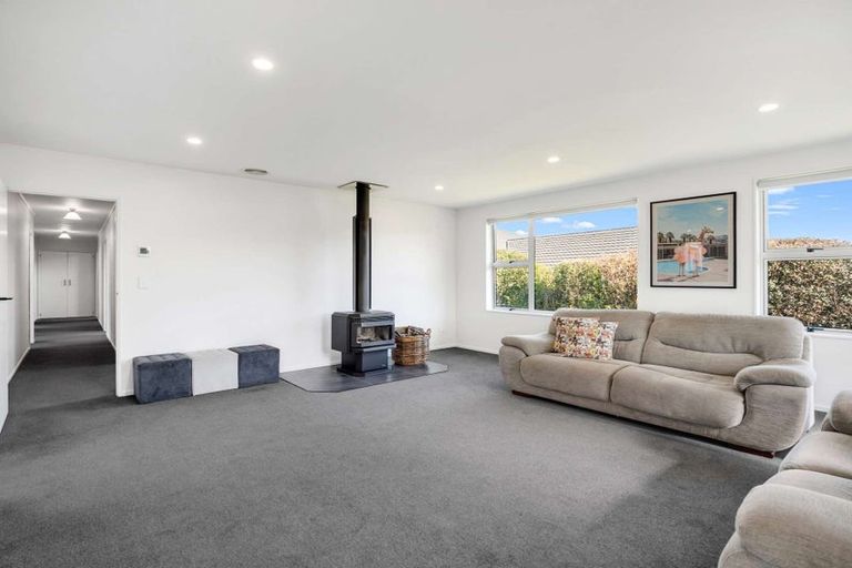 Photo of property in 23 Charles Street, Weston, Oamaru, 9401