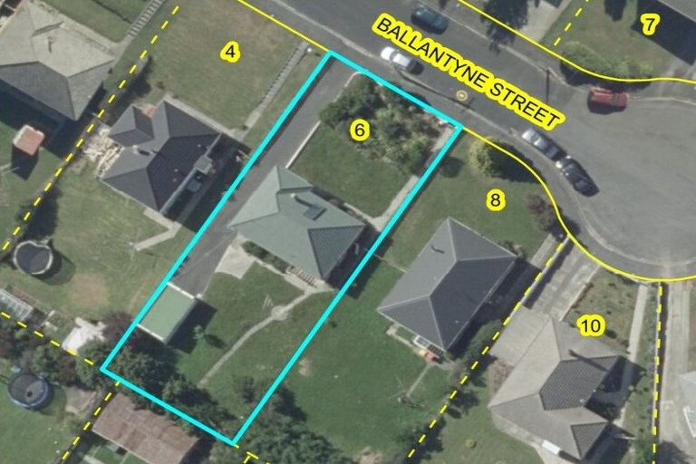 Photo of property in 6 Ballantyne Street, Waverley, Dunedin, 9013
