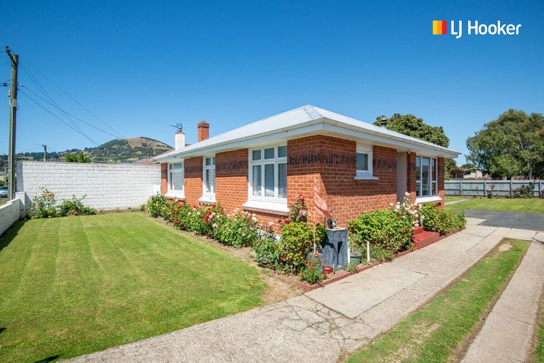 Photo of property in 18 Argyle Street, Mosgiel, 9024
