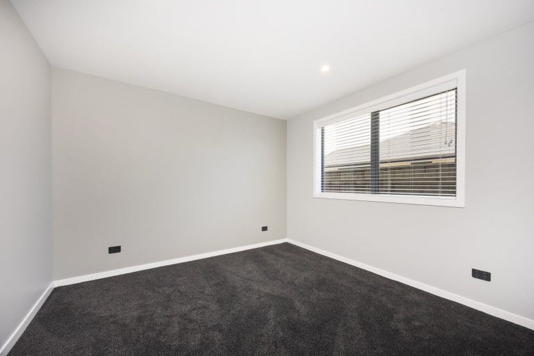 Photo of property in 14 Kanzan Grove, Maewa, Feilding, 4702