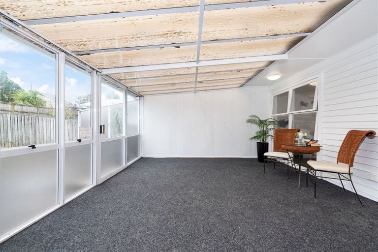 Photo of property in 1/38 Elliott Avenue, Bayview, Auckland, 0629