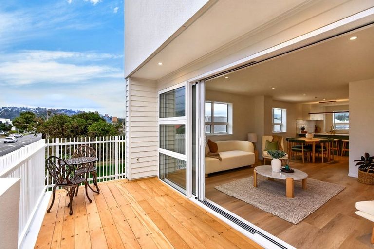 Photo of property in 1/46 Cuba Street, Petone, Lower Hutt, 5012