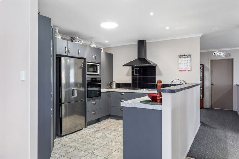 Photo of property in 5 Konini Place, Edgecumbe, 3120