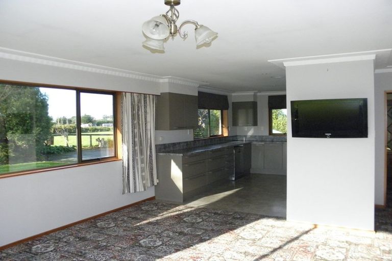 Photo of property in 398 Bay Road, West Plains, Invercargill, 9879