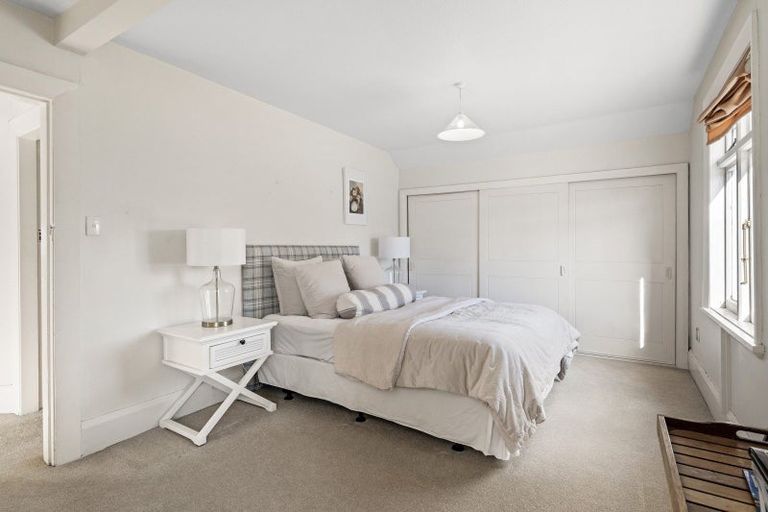 Photo of property in 39 Jacksons Road, Merivale, Christchurch, 8014