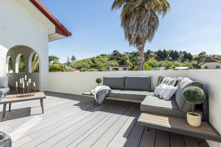 Photo of property in 7 Moana Place, Taradale, Napier, 4112