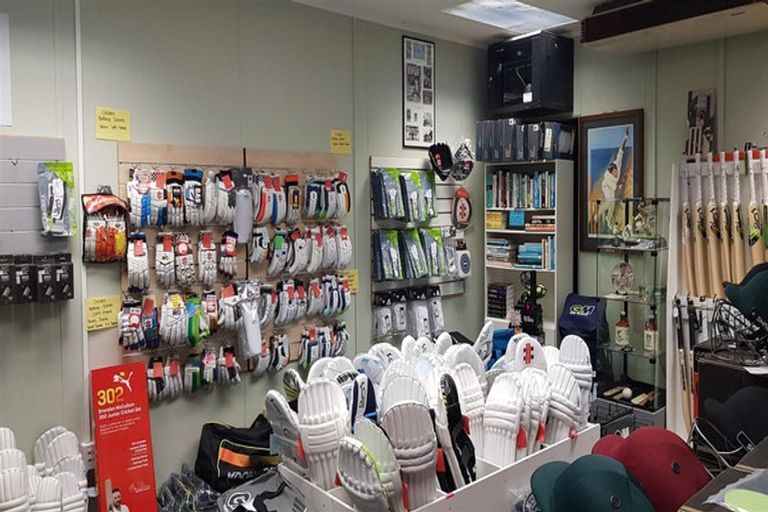 Photo of property in 154 Main Street, Upper Hutt Central, Upper Hutt, 5018