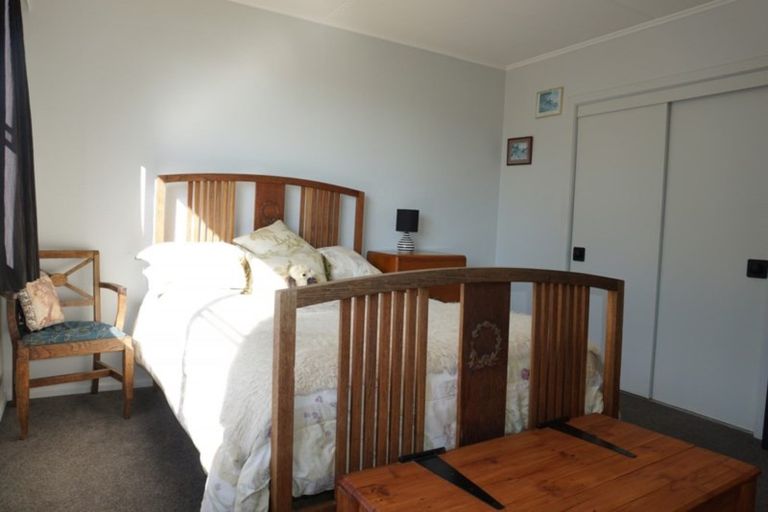 Photo of property in 24 Liverpool Street, Levin, 5510