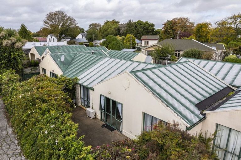 Photo of property in 3/238 Stanmore Road, Richmond, Christchurch, 8013