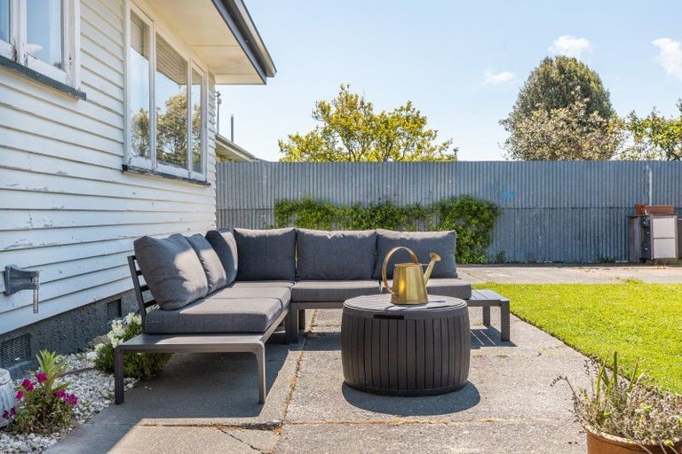 Photo of property in 16 Hitchings Avenue, Onekawa, Napier, 4110