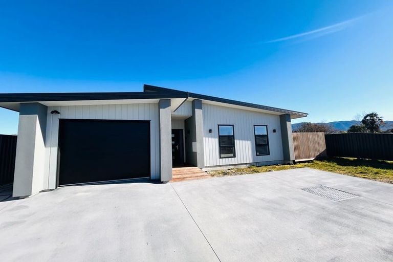 Photo of property in 8 Windle Road, Motupipi, 7110