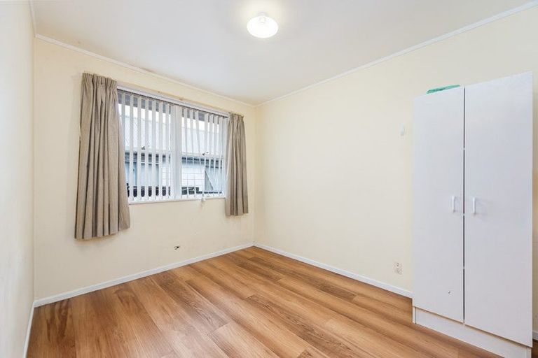 Photo of property in 3/135 Titirangi Road, New Lynn, Auckland, 0600