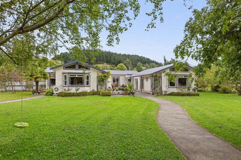 Photo of property in 579 Swamp Road, Puketapu, Napier, 4183