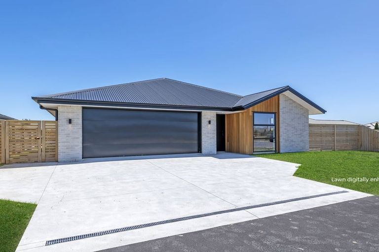 Photo of property in 9 Piwakawaka Place, Leeston, 7632