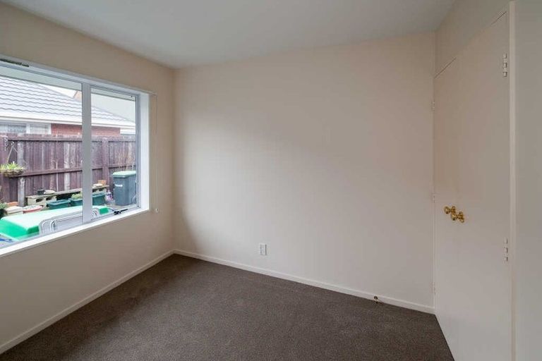 Photo of property in 2/38 Maxwell Street, Riccarton, Christchurch, 8041