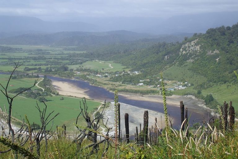 Photo of property in 61 Glasseye Drive, Little Wanganui, Karamea, 7893