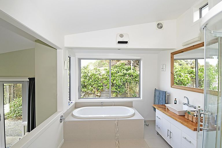 Photo of property in 1612b Pakiri Road, Tomarata, Wellsford, 0972